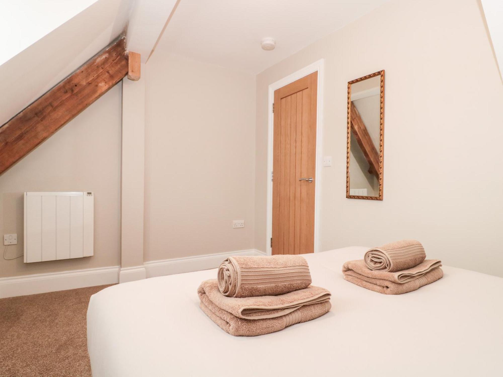 Purbeck Hotel Apartments - Flat 5 สวาเนจ ภายนอก รูปภาพ